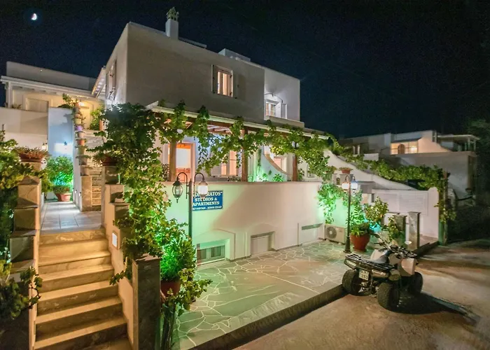 Comfort Double Or Twin Or Semi-basement Guest house Parikia (Paros)